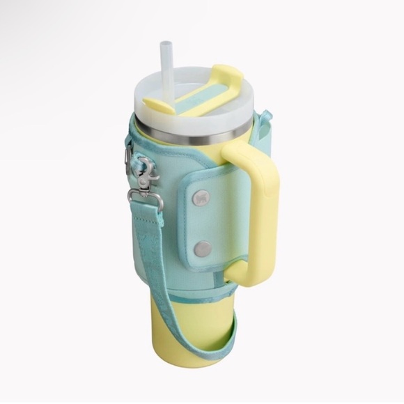 Stanley 40oz quencher carry all blue and yellow new! - Picture 2 of 7